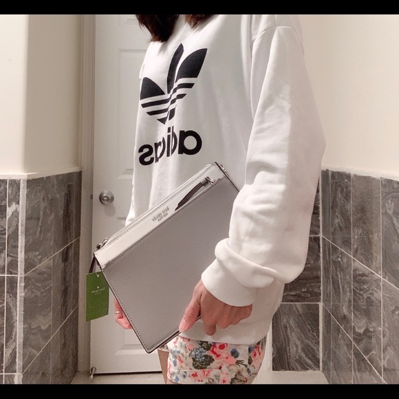 ❗️SALE❗️Kate Spade Cameron Zip Crossbody - Picture 7 of 8